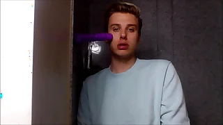 Chisel Twink Deepthroats Your Blarney